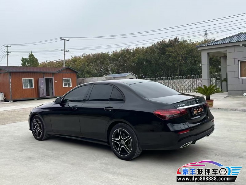 21年奔驰E轿车抵押车出售