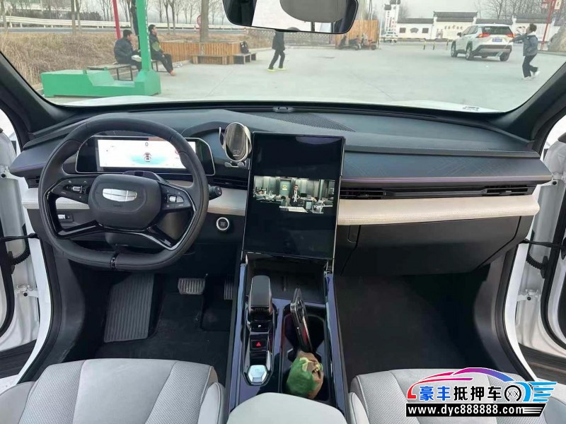 24年吉利博越轿车抵押车出售