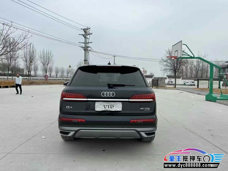 21年奥迪Q7轿车抵押车出售