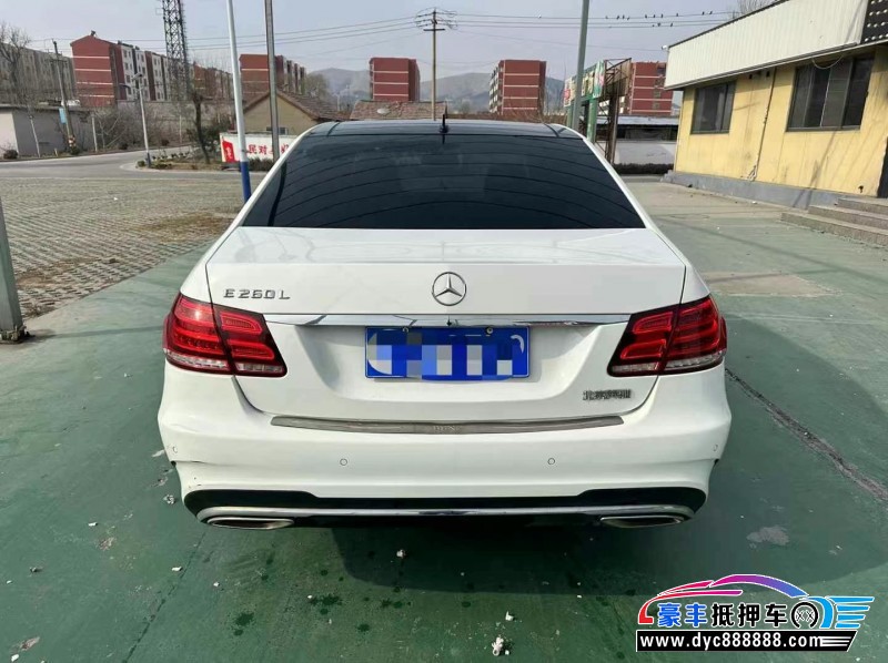 16年奔驰E轿车抵押车出售