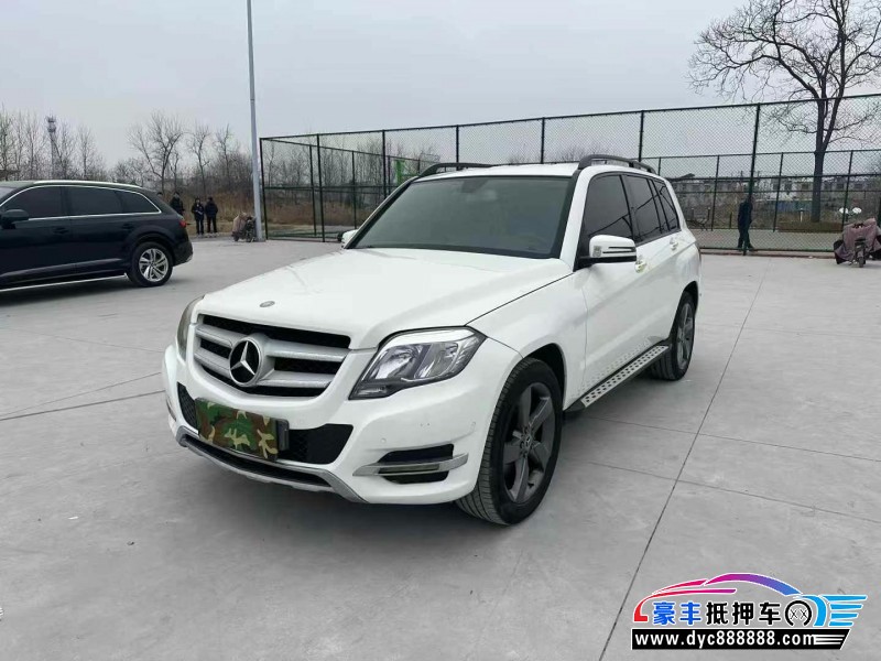 13年奔驰GLK轿车抵押车出售