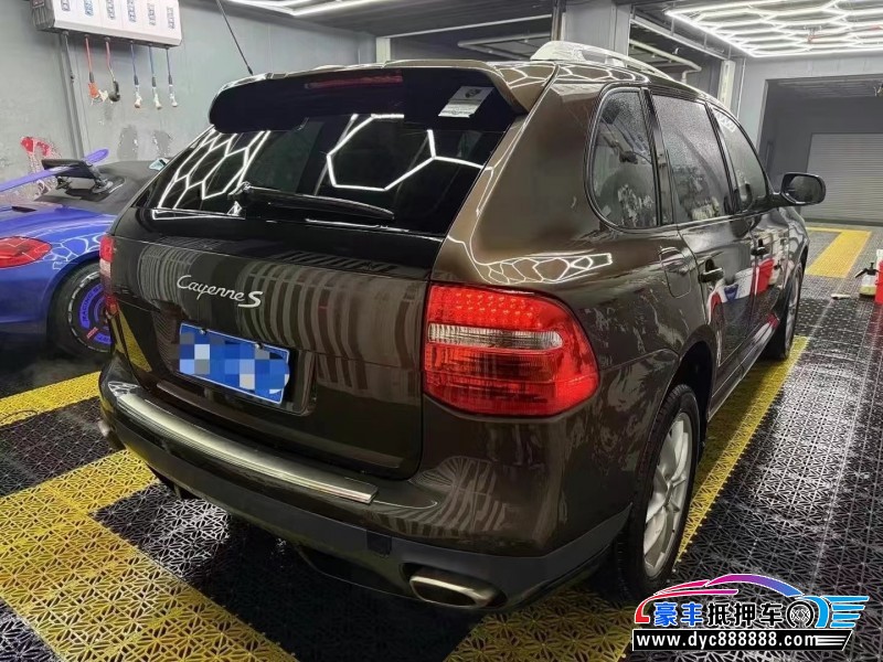 10年保时捷卡宴轿车抵押车出售