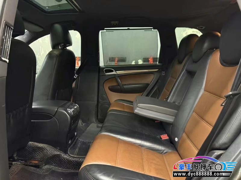 10年保时捷卡宴轿车抵押车出售