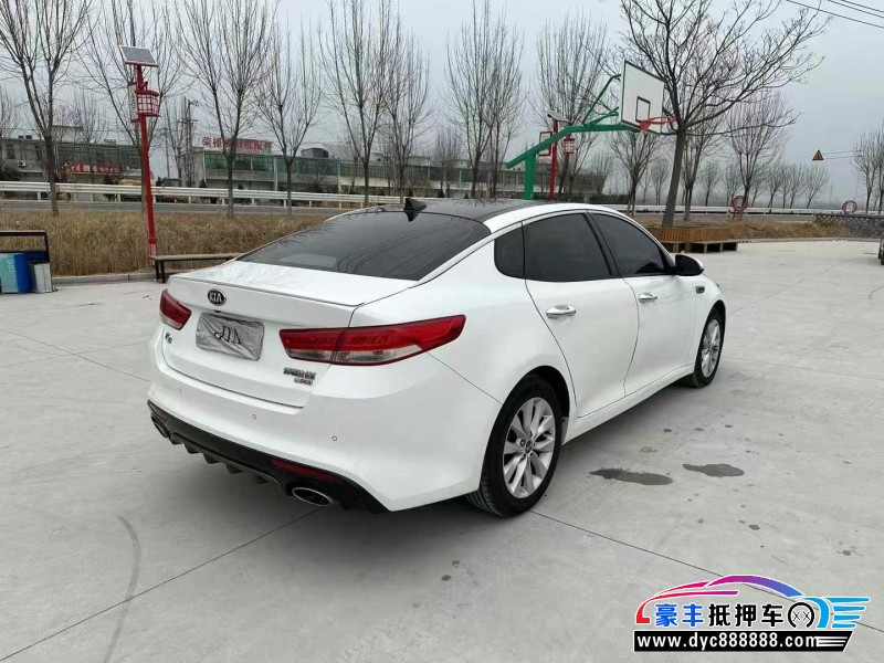 17年起亚K5轿车抵押车出售