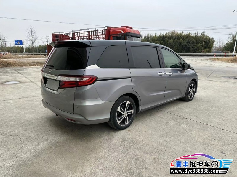 17年本田奥德赛MPV抵押车出售