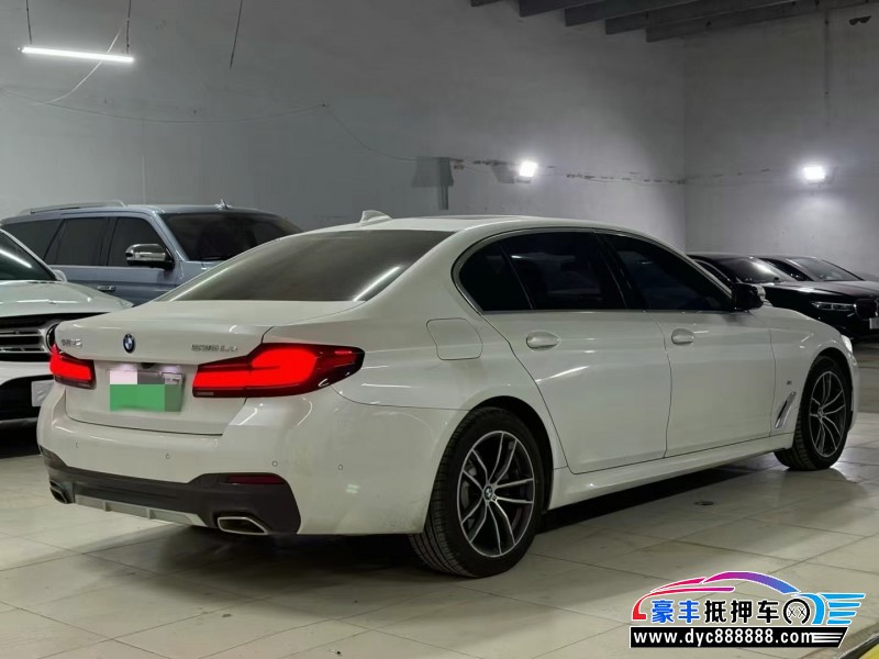 21年宝马5系轿车抵押车出售