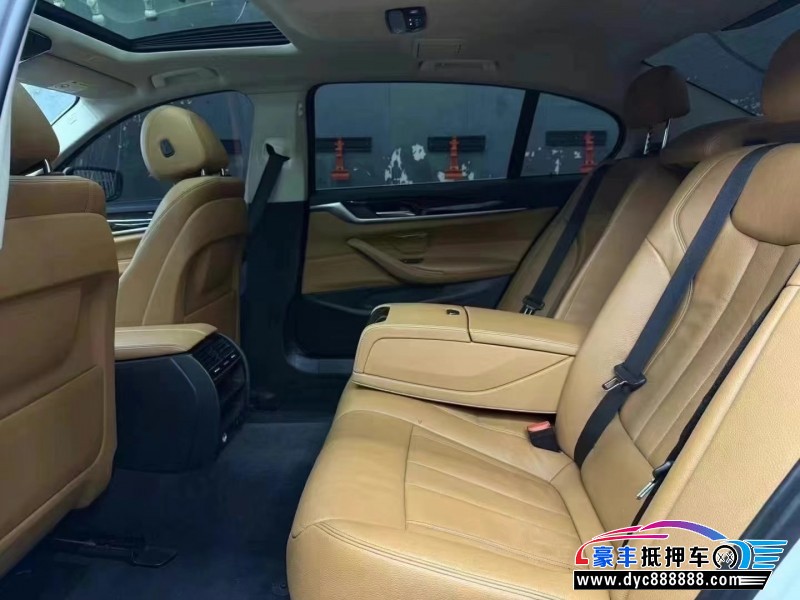 18年宝马5系轿车抵押车出售