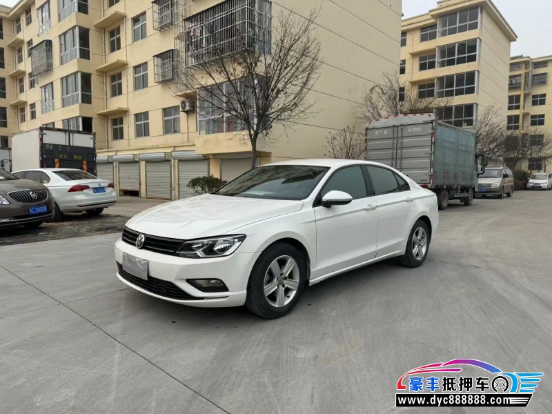 16年大众凌渡轿车抵押车出售