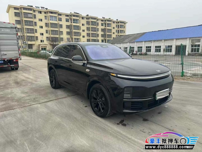 23年理想L7轿车抵押车出售