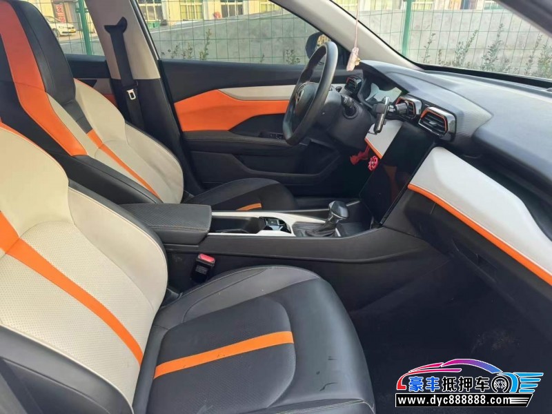 22年东风风神奕炫轿车抵押车出售