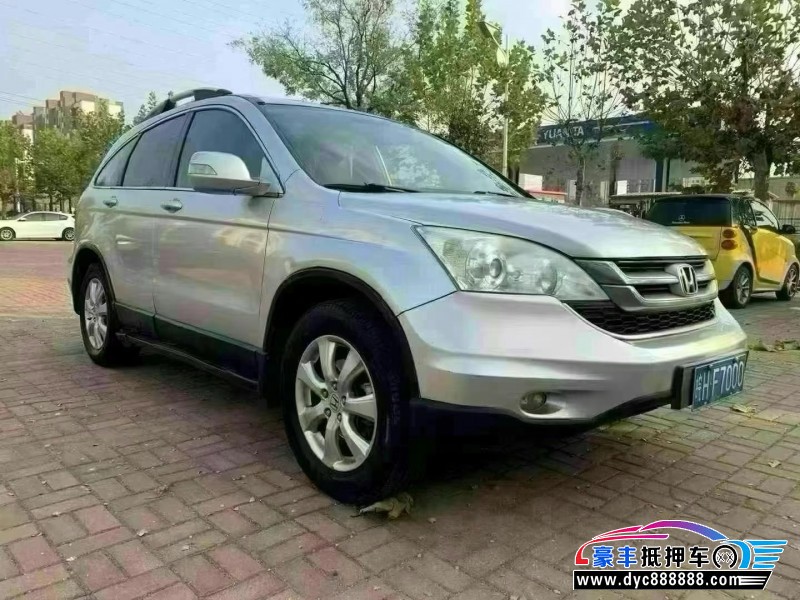 12年本田CR-V轿车抵押车出售