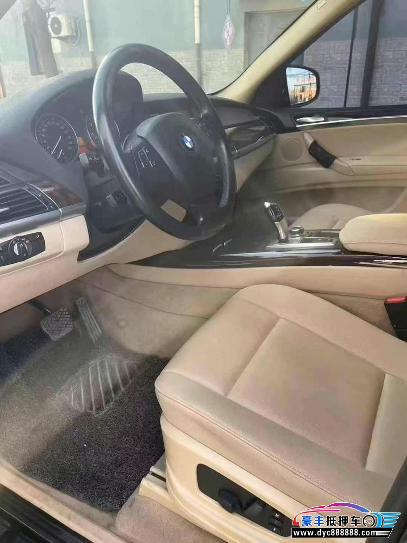 14年宝马X5轿车抵押车出售