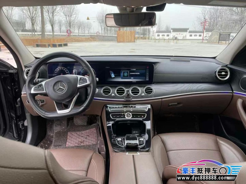 18年奔驰E轿车抵押车出售