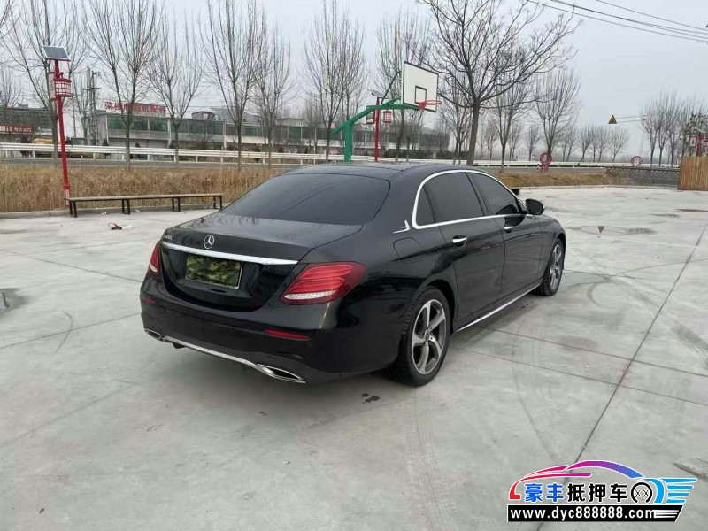 18年奔驰E轿车抵押车出售
