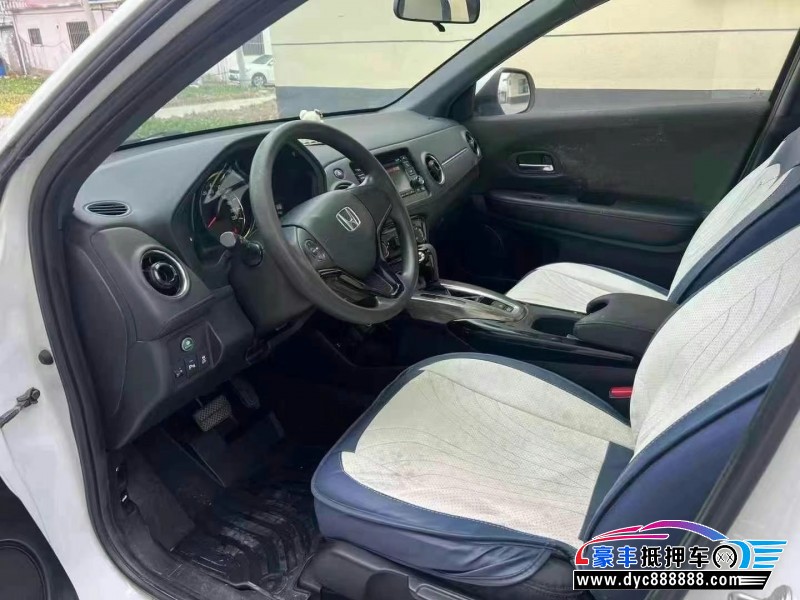 17年本田XRV轿车抵押车出售