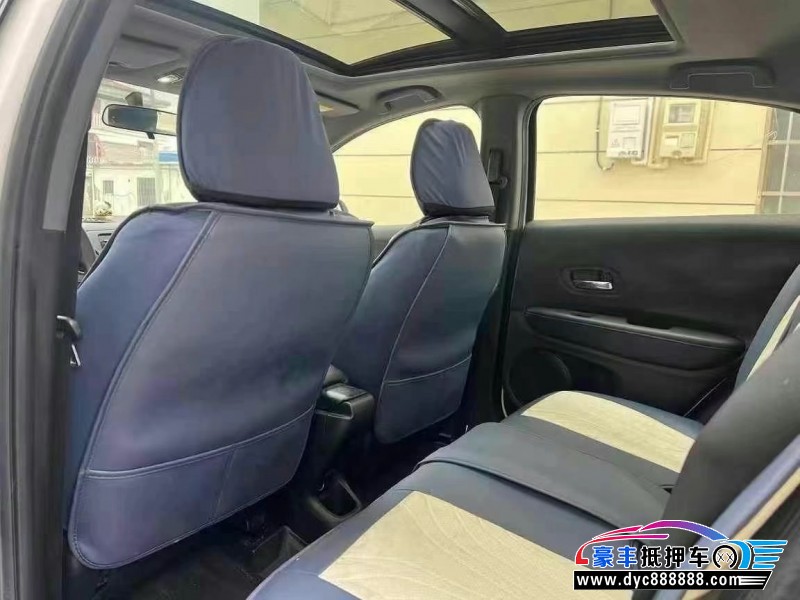 17年本田XRV轿车抵押车出售