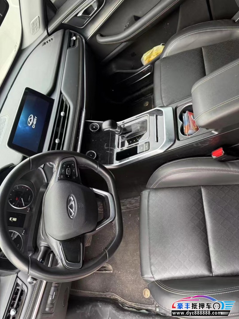 22年奇瑞瑞虎8轿车抵押车出售