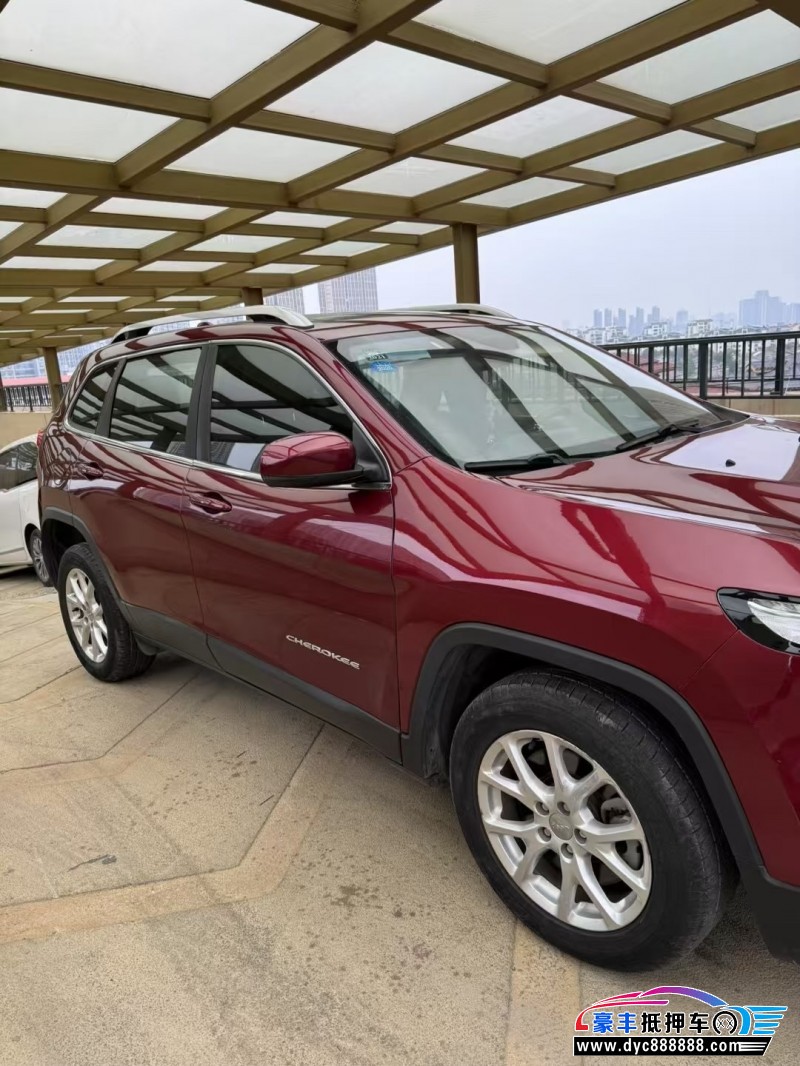 17年Jeep自由光SUV抵押车出售