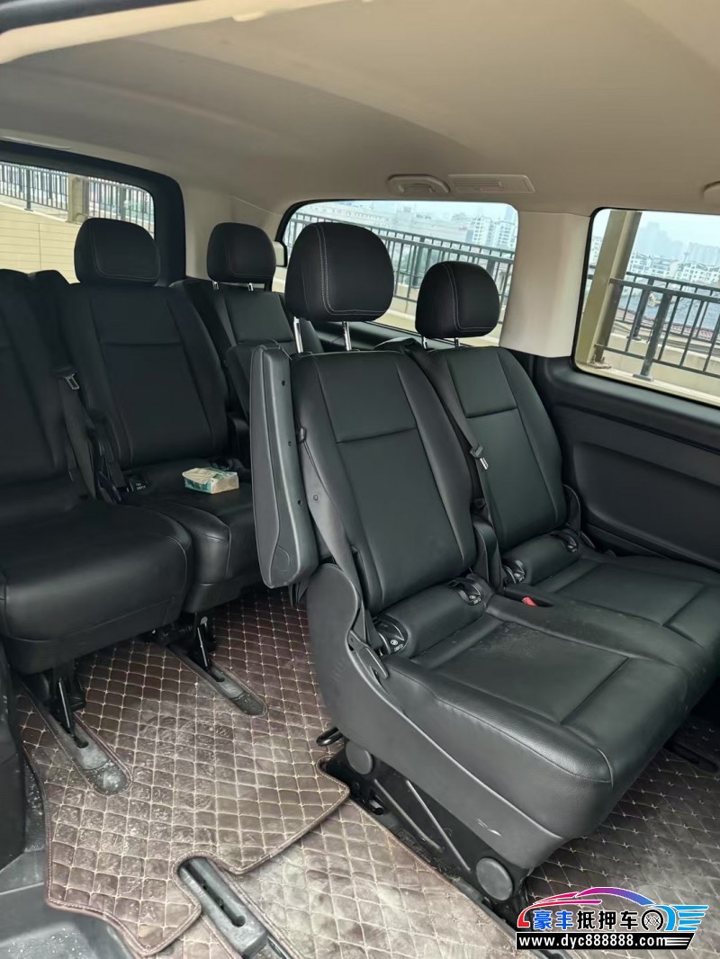 20年奔驰威霆MPV抵押车出售