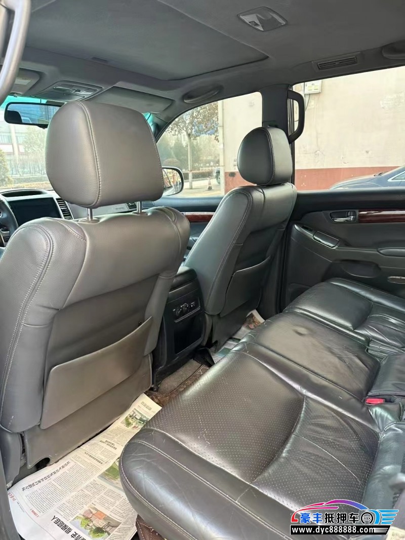 10年丰田普拉多（霸道）轿车抵押车出售