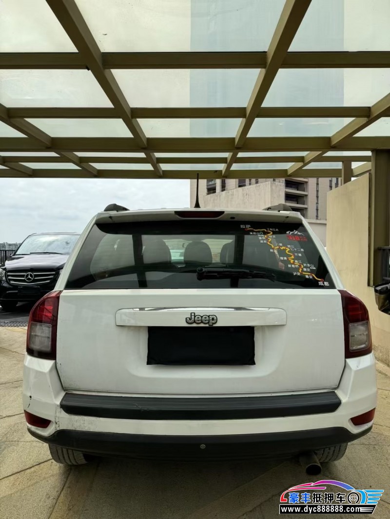 15年Jeep指南者SUV抵押车出售