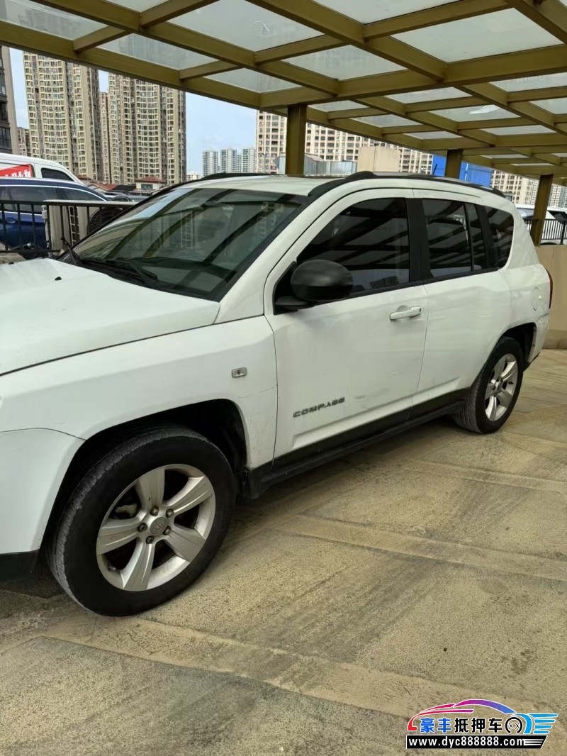 15年Jeep指南者SUV抵押车出售