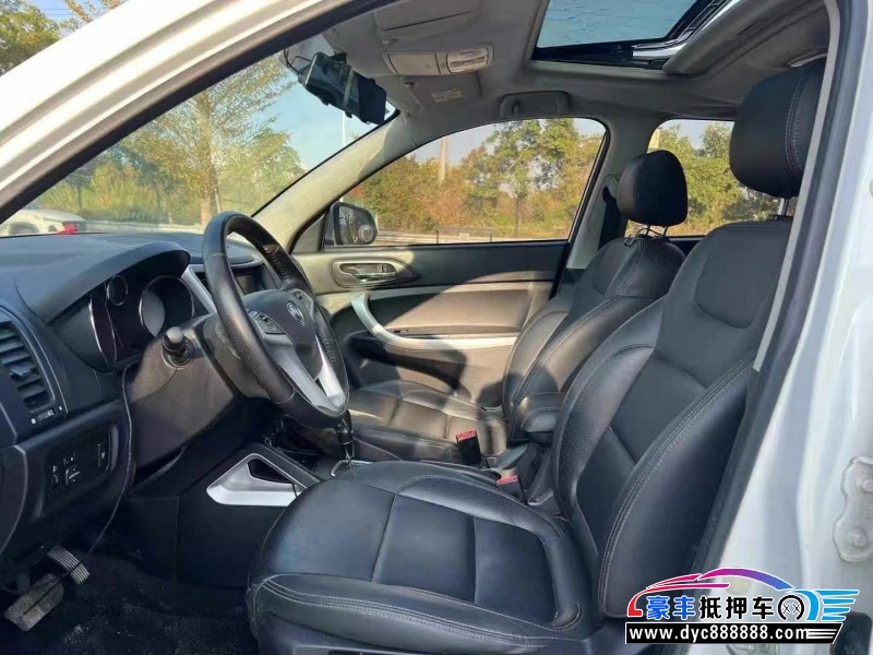 16年长安CS35轿车抵押车出售