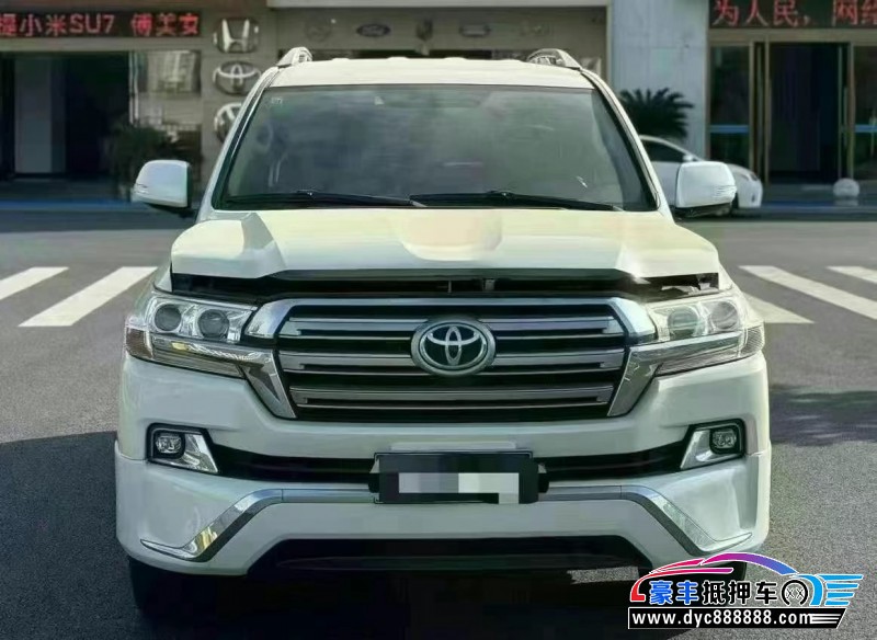 15年丰田兰德酷路泽（陆巡）轿车抵押车出售