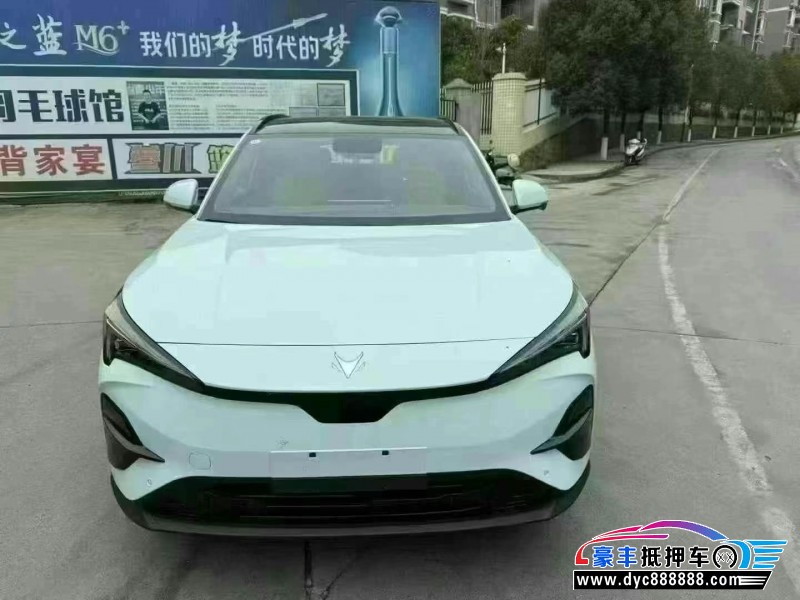 24年极狐阿尔法T轿车抵押车出售