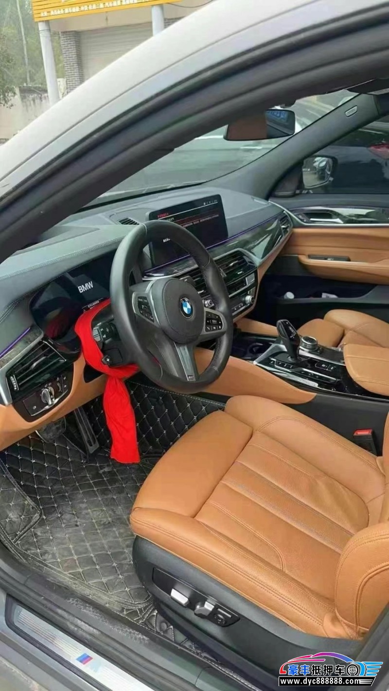 22年宝马6系GT轿车抵押车出售