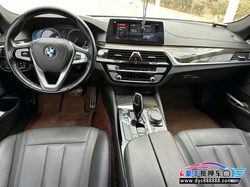 18年宝马5系轿车抵押车出售