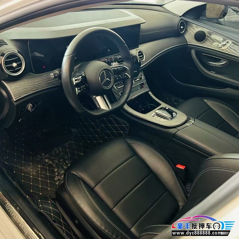 22年奔驰E轿车抵押车出售