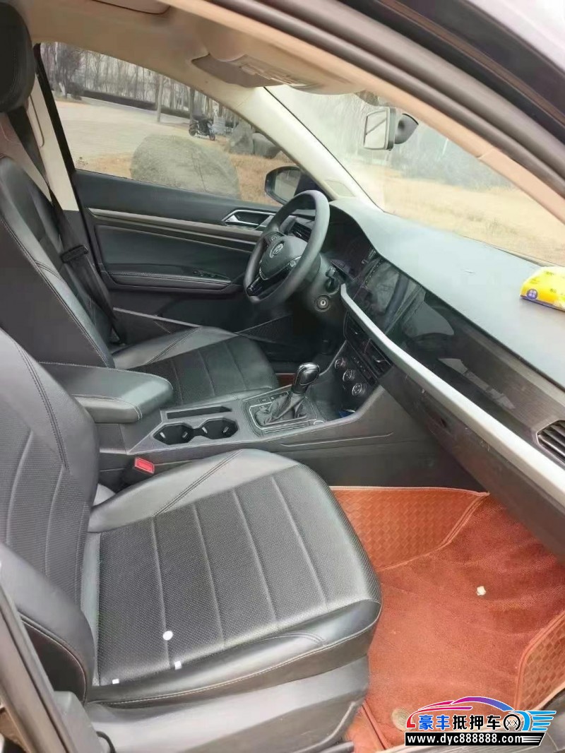 20年大众朗逸轿车抵押车出售