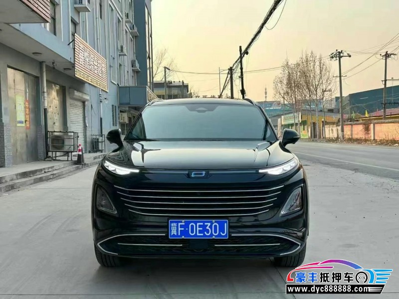 24年奔腾T90轿车抵押车出售