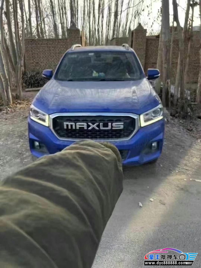 21年上汽大通T70轿车抵押车出售