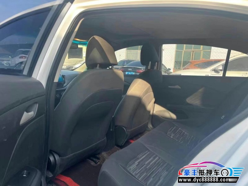 18年雪佛兰科沃兹轿车抵押车出售