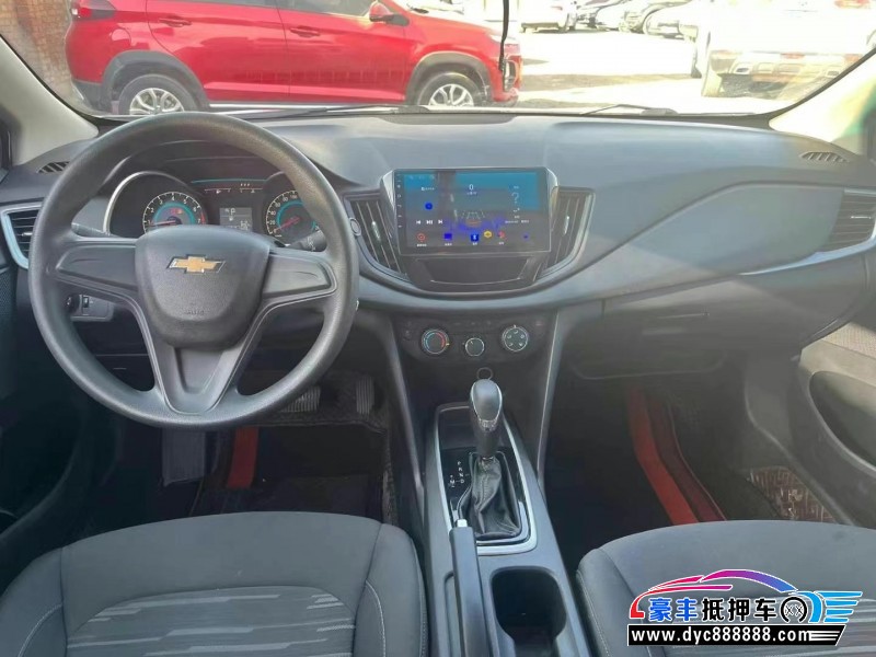 18年雪佛兰科沃兹轿车抵押车出售