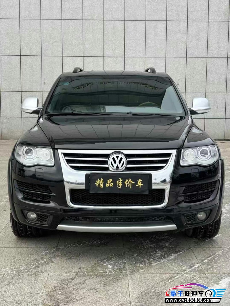 10年大众途锐轿车抵押车出售