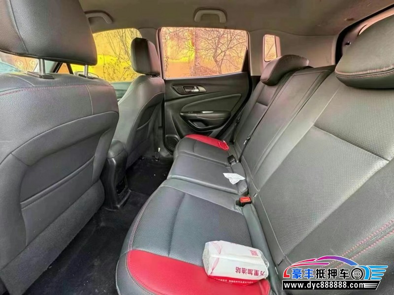 17年长安CS75轿车抵押车出售