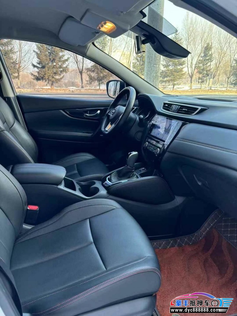 22年日产逍客轿车抵押车出售