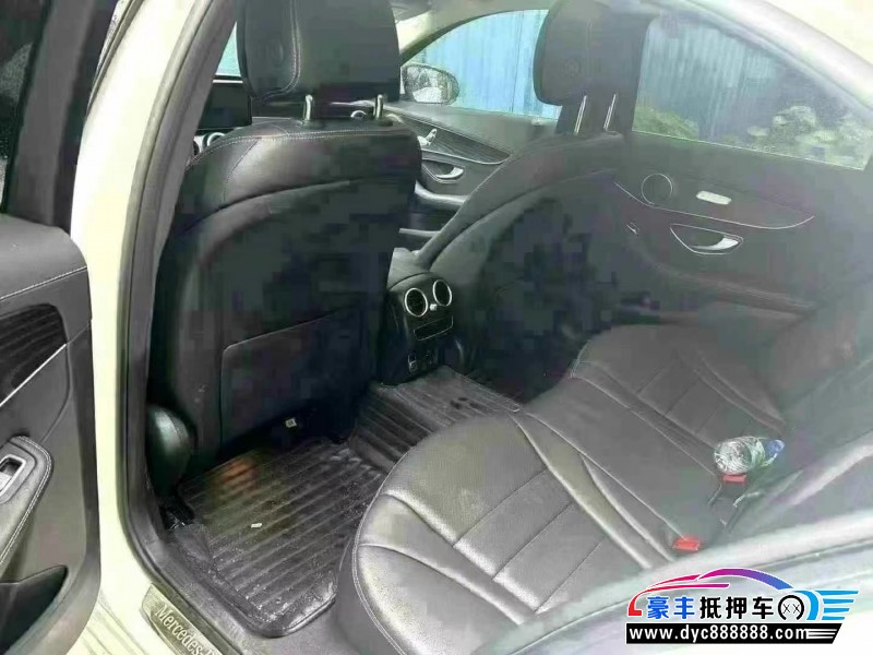 21年奔驰C轿车抵押车出售