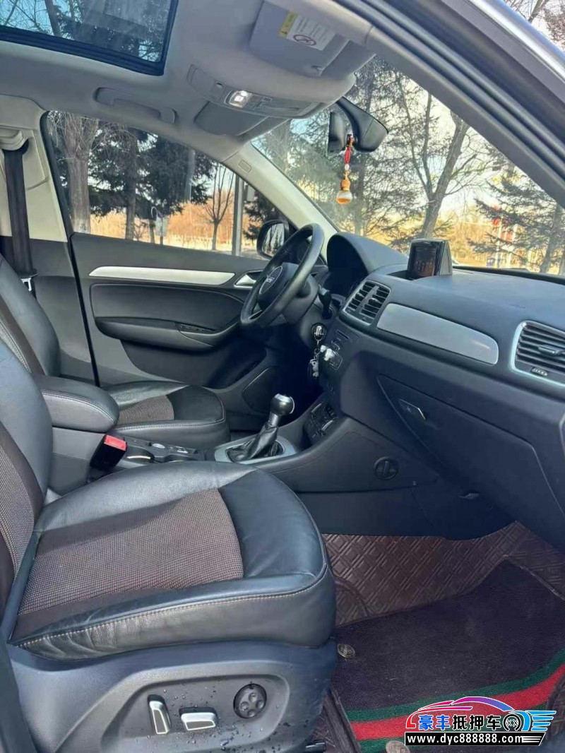 18年奥迪Q3轿车抵押车出售