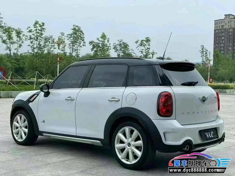 17年宝马MINI轿车抵押车出售