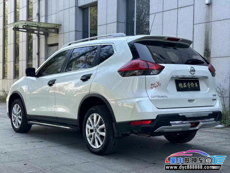 19年日产奇骏轿车抵押车出售