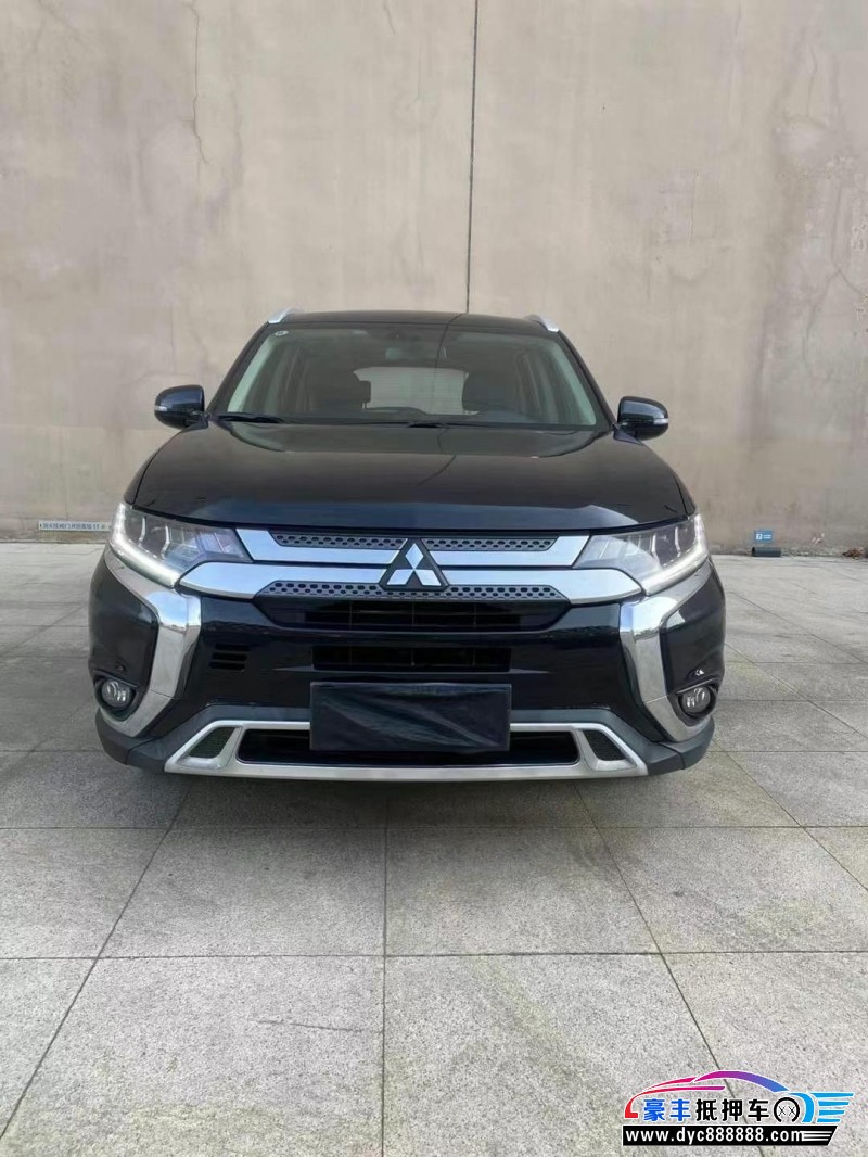 21年三菱欧蓝德轿车抵押车出售