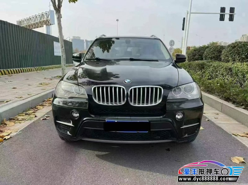 13年宝马X5轿车抵押车出售