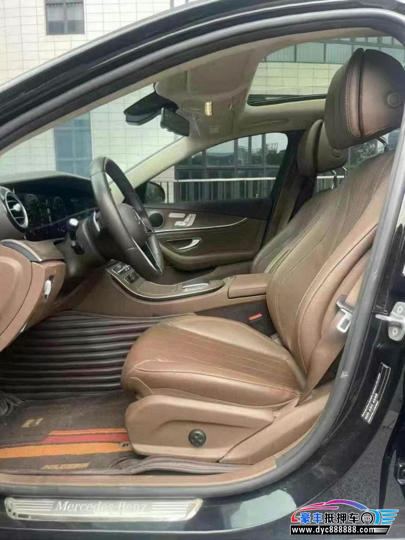 21年奔驰E轿车抵押车出售