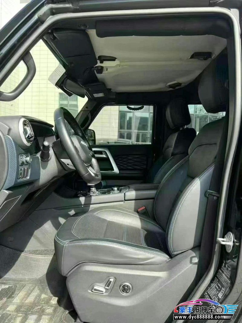 22年北京BJ40轿车抵押车出售