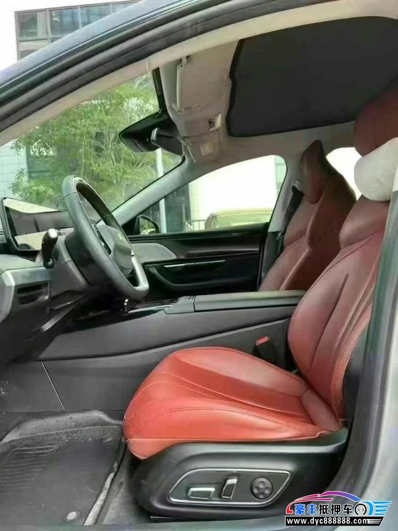 22年小鹏汽车P7轿车抵押车出售