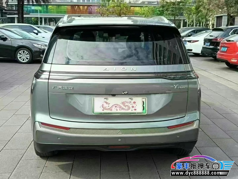 23年埃安Y80轿车抵押车出售